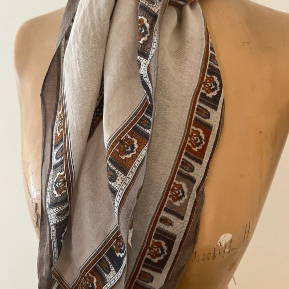 Vintage Rayon Scarf Made in Italy for Strawbridge & Clothier  C. 1970s - Picture 4 of 14